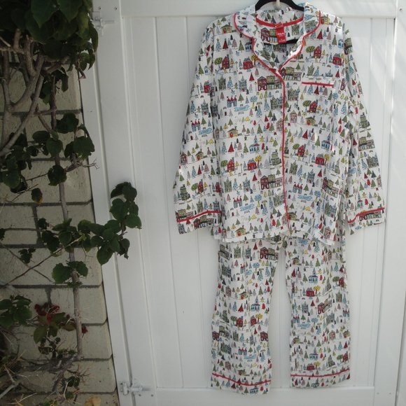 Christmas Village Cotton Flannel Print (2) piece Pajama Set XL - Picture 2 of 7